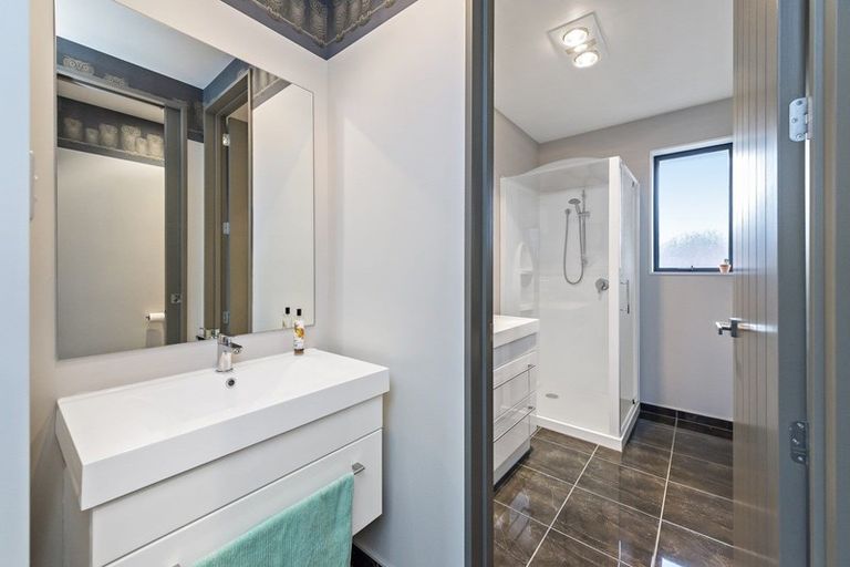 Photo of property in 16 Lloyds Close, Rolleston, 7614