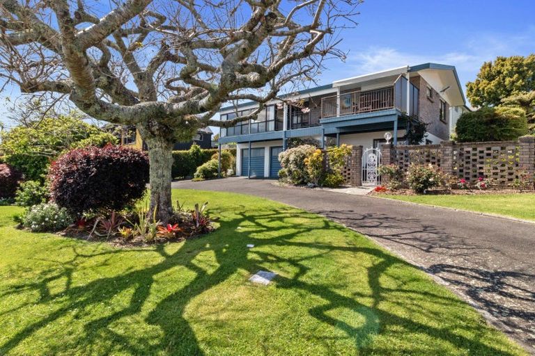 Photo of property in 9 Kaharoa Avenue, Omokoroa, 3114