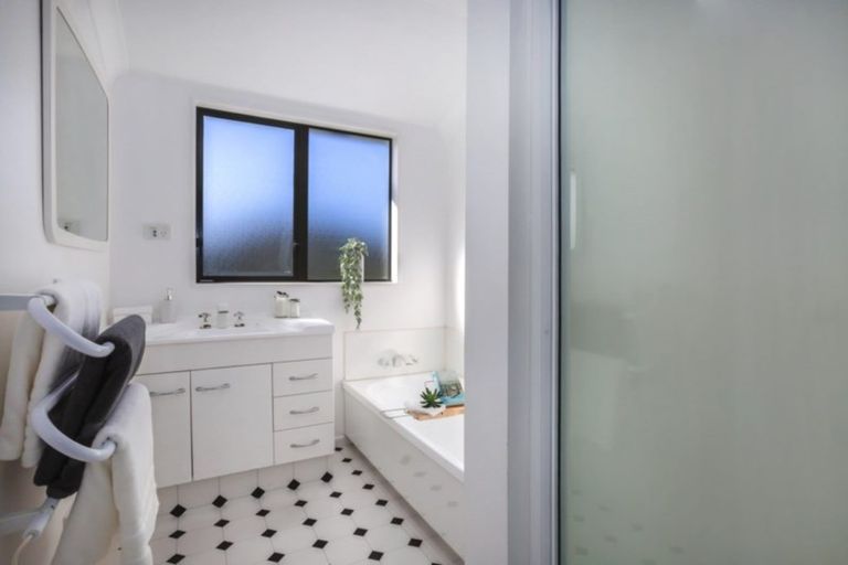 Photo of property in 8 Carvel Lane, Whitby, Porirua, 5024