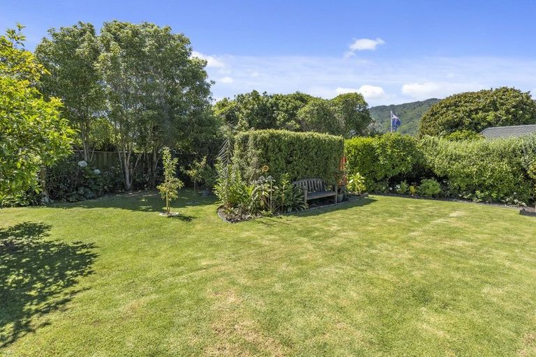 Photo of property in 55 Belvedere Avenue, Waikanae, 5036