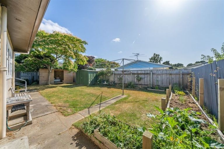 Photo of property in 3 Parera Grove, Heretaunga, Upper Hutt, 5018