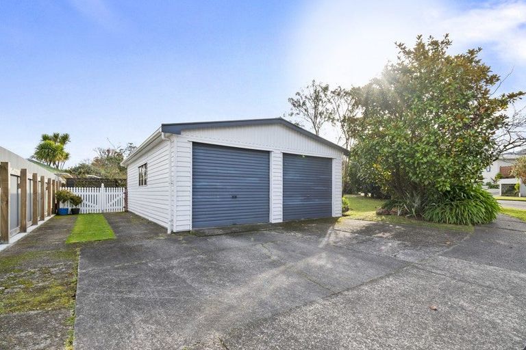 Photo of property in 5 Epsom Road, Hokowhitu, Palmerston North, 4410