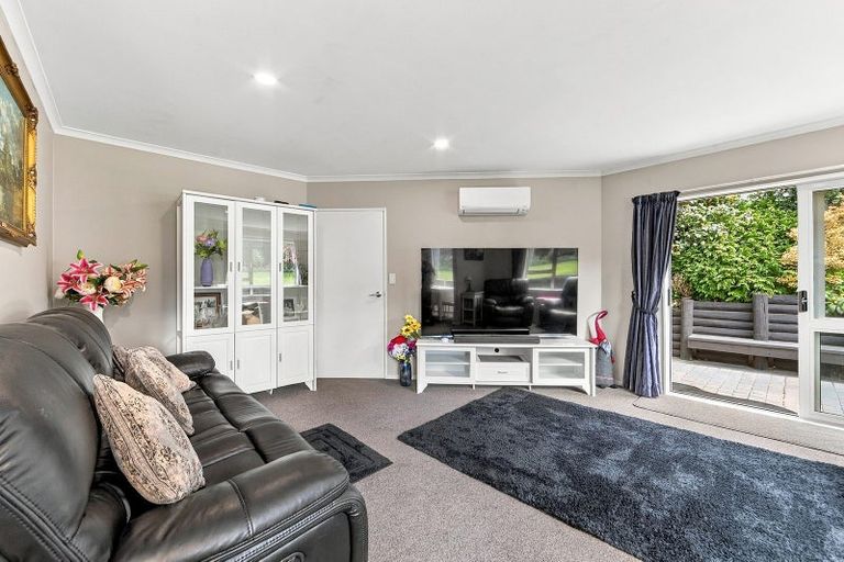 Photo of property in 18 Mcdougal Place, Kaiapoi, 7630
