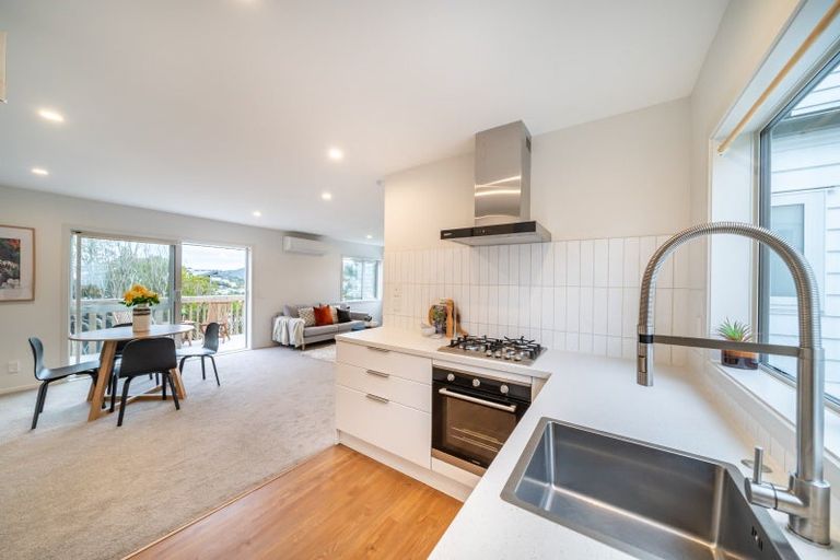 Photo of property in 11 Himalaya Crescent, Khandallah, Wellington, 6035