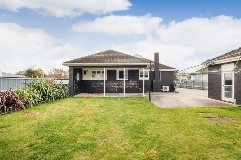 Photo of property in 110 Limbrick Street, Terrace End, Palmerston North, 4410