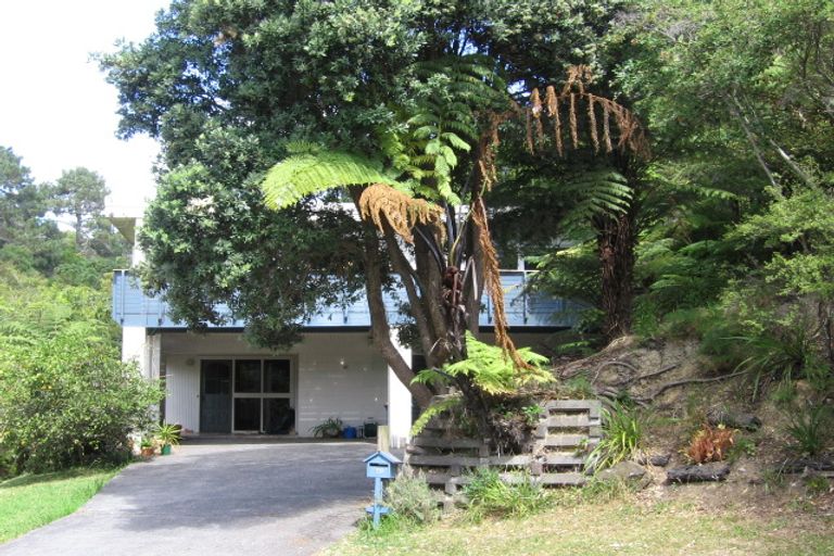 Photo of property in 79 Braemar Road, Castor Bay, Auckland, 0620