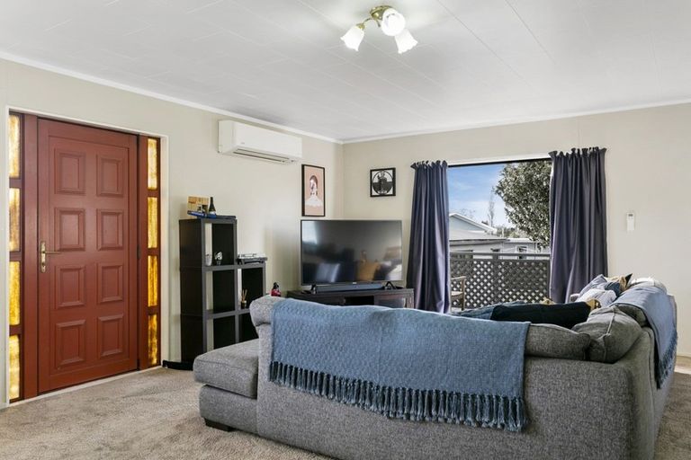 Photo of property in 99 Richmond Avenue, Richmond Heights, Taupo, 3330