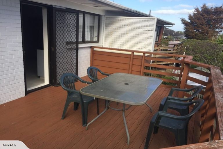 Photo of property in 1/68 Ridge Road, Howick, Auckland, 2014