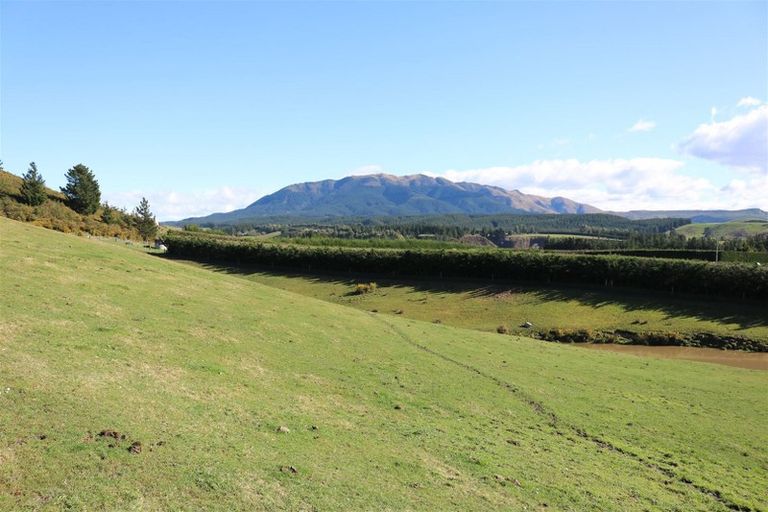 Photo of property in 103p Dalbeg Road, Balcairn, Amberley, 7482