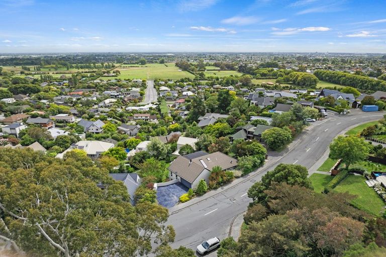 Photo of property in 14 Sedgwick Way, Westmorland, Christchurch, 8025