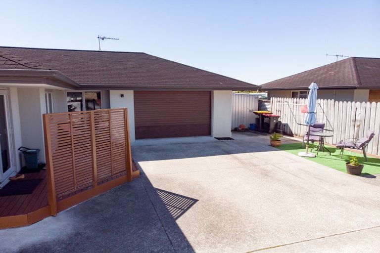 Photo of property in 27 Benner Drive, Ngatea, 3503