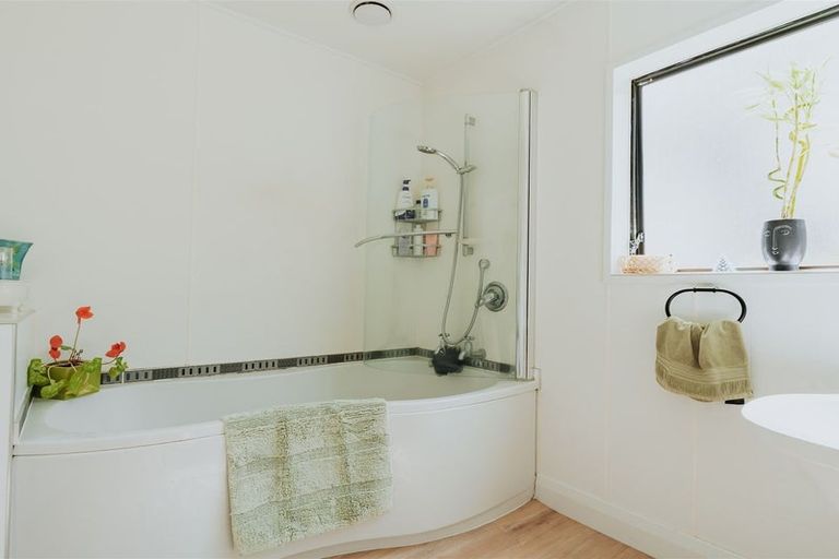 Photo of property in 12a Moir Street, Balclutha, 9230