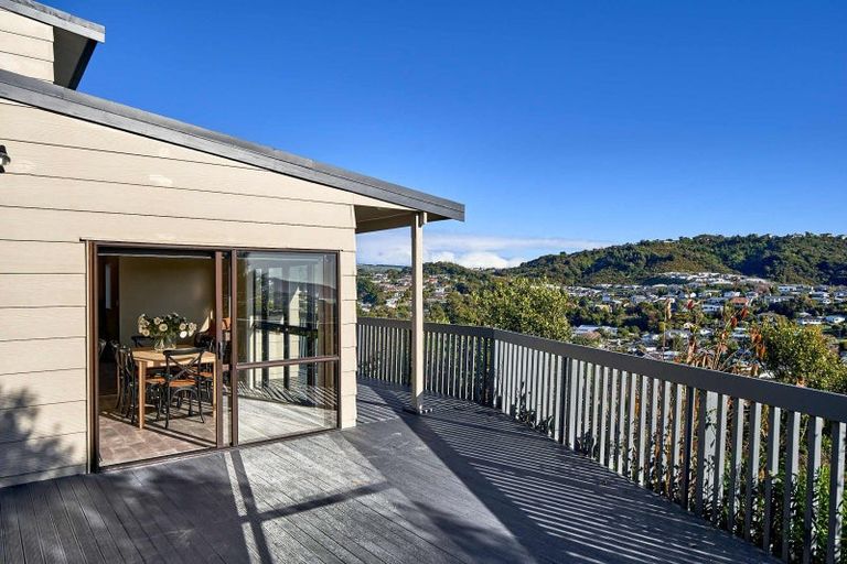 Photo of property in 56 Mercury Way, Whitby, Porirua, 5024