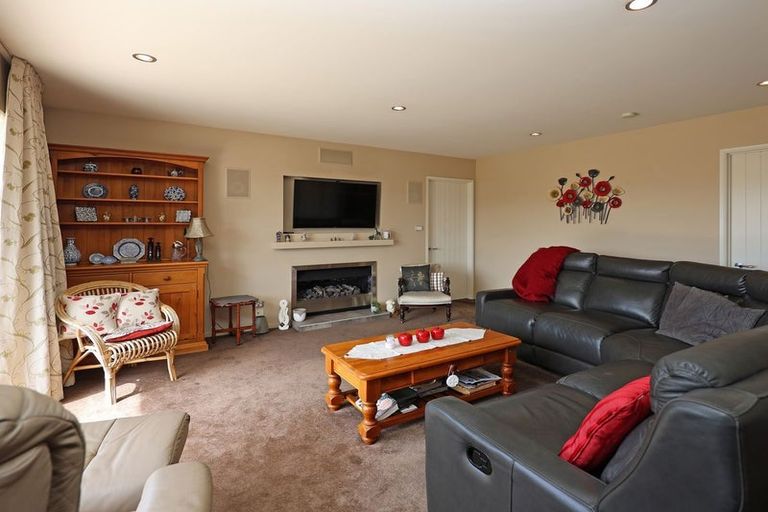 Photo of property in 58d Essex Street, Weston, Oamaru, 9401