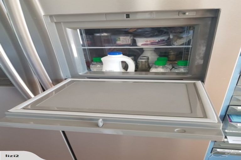 Photo of property in 2/57a Beachville Road, Redcliffs, Christchurch, 8081