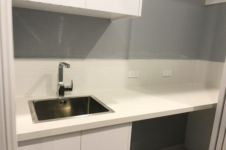 Photo of property in 27 Howe Street, Freemans Bay, Auckland, 1011