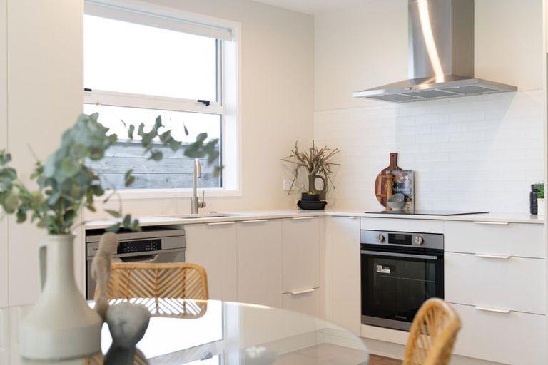 Photo of property in 9 Anawhata Lane, Papamoa, 3118