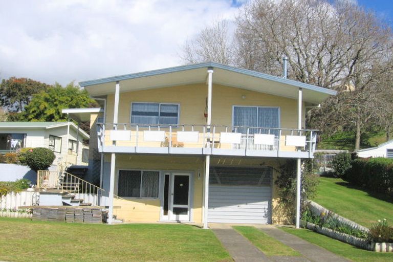 Photo of property in 116 Isabel Street, Whangamata, 3620