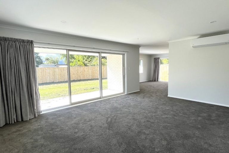 Photo of property in 54b Costley Street, Carterton, 5713