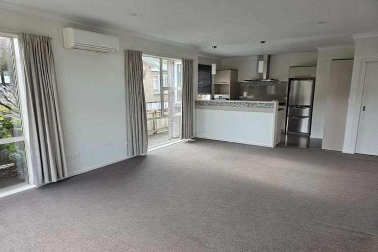 Photo of property in 18 Sinclair Street, Ebdentown, Upper Hutt, 5018