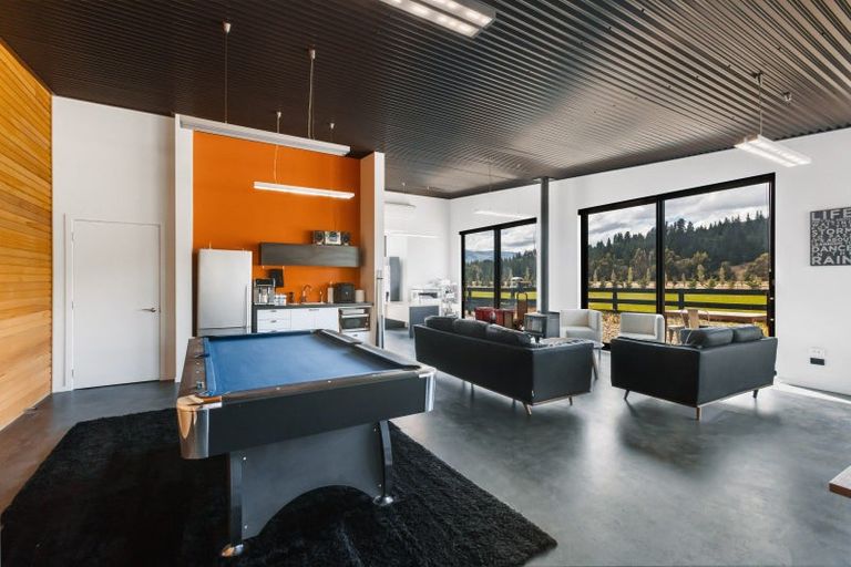 Photo of property in 94 Airport Road, Alexandra, 9391