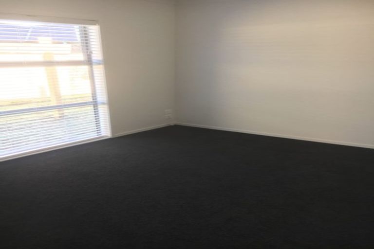 Photo of property in 2/2 Hilton Road, Saint Andrews, Hamilton, 3200