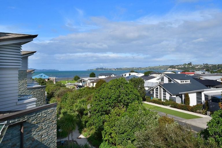 Photo of property in 18 Little Compton Mews, Snells Beach, 0920