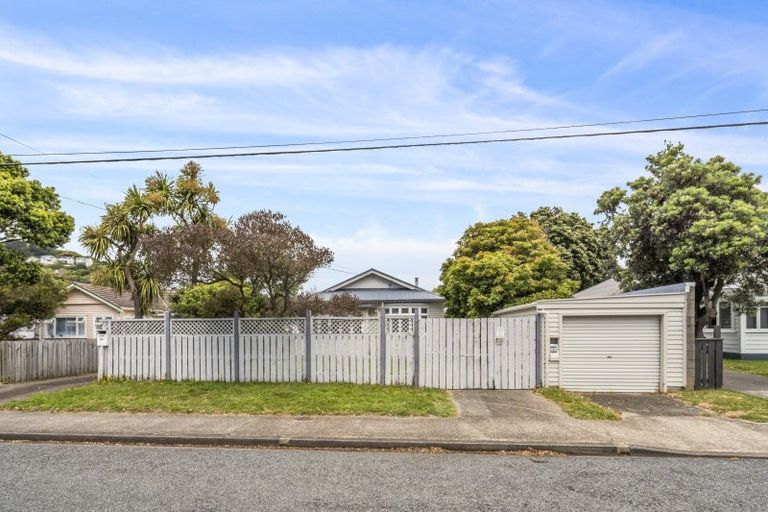 Photo of property in 22 Chelsea Street, Miramar, Wellington, 6022