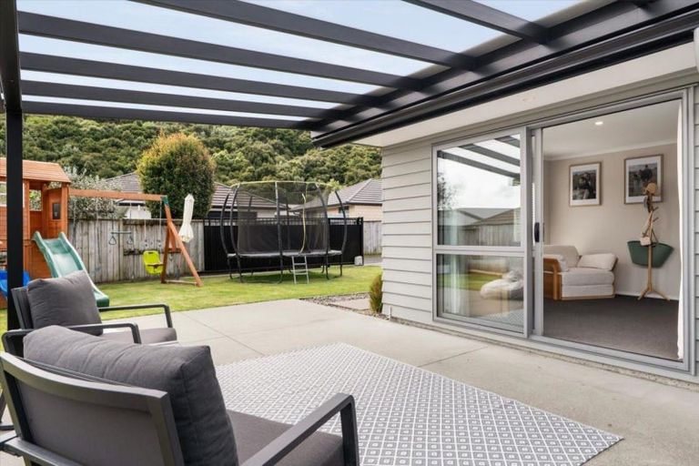 Photo of property in 14 Conniston Way, Pyes Pa, Tauranga, 3112