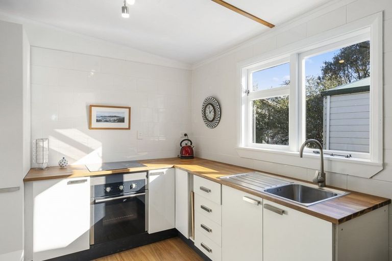 Photo of property in 38 Daniell Street, Featherston, 5710