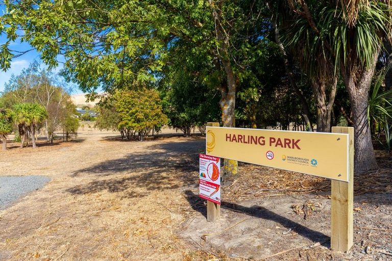 Photo of property in 231 Howick Road, Witherlea, Blenheim, 7201