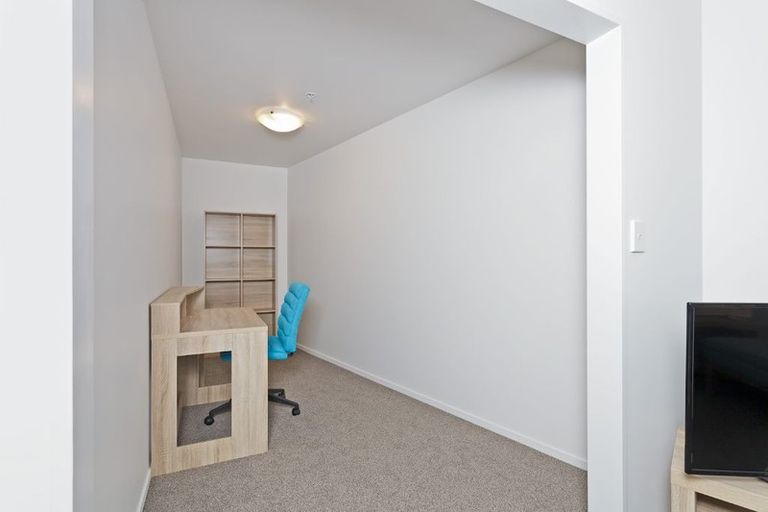 Photo of property in 12/26 Railway Street West, Papakura, 2110