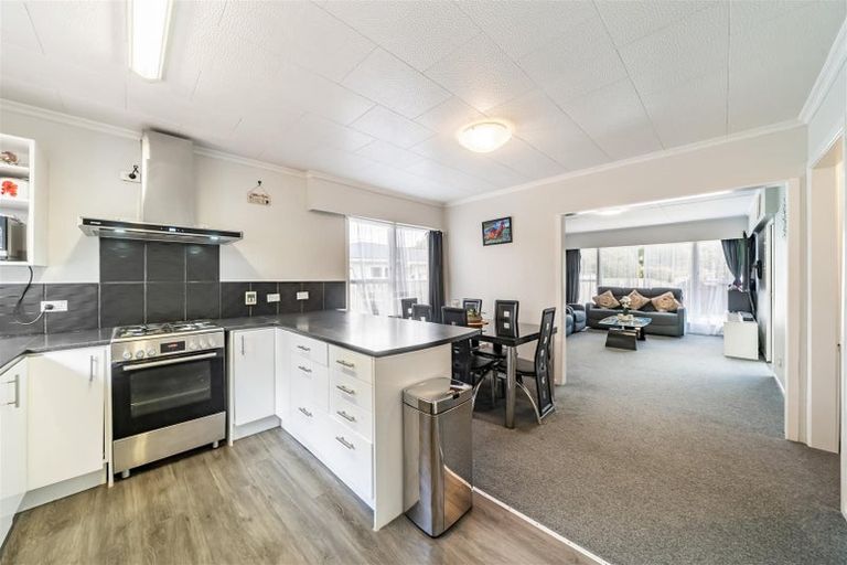 Photo of property in 14 Wetherby Grove, Wainuiomata, Lower Hutt, 5014