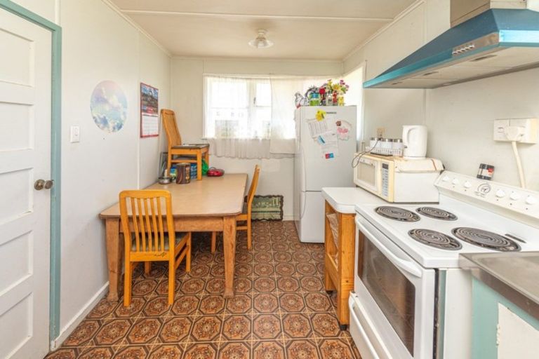 Photo of property in 25 Harper Street, Gonville, Whanganui, 4501