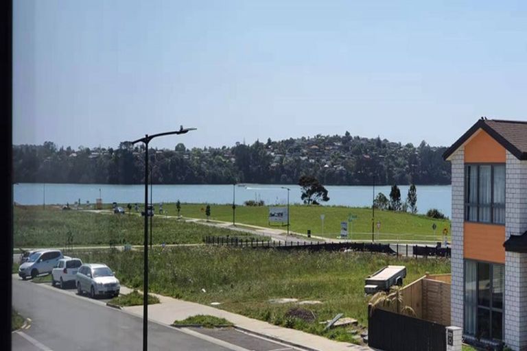 Photo of property in 44 Turret Lane, Hobsonville, Auckland, 0616