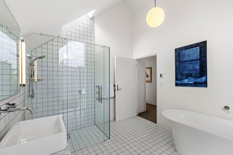 Photo of property in 101 Fendalton Road, Fendalton, Christchurch, 8014