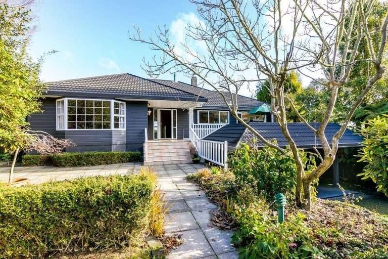 Photo of property in 95 Shepherd Road, Waipahihi, Taupo, 3330