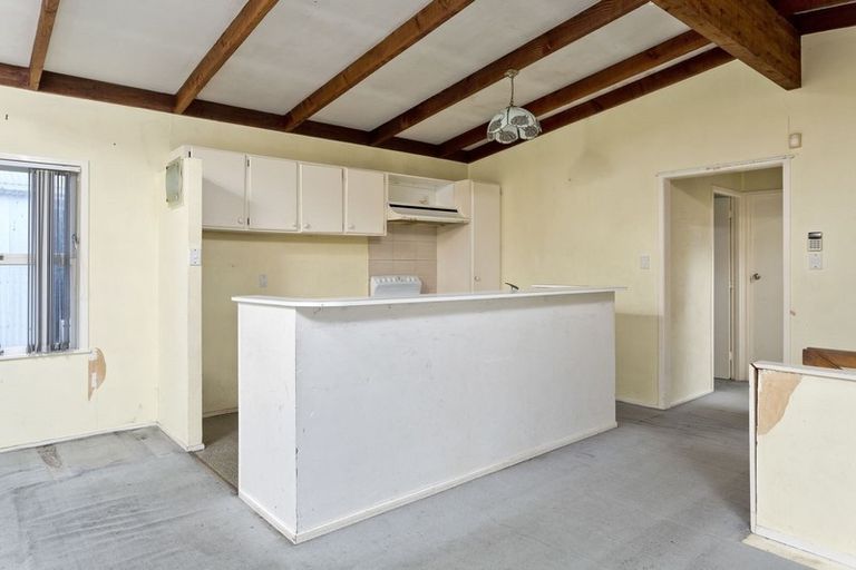 Photo of property in 1/237 Rangatira Road, Beach Haven, Auckland, 0626