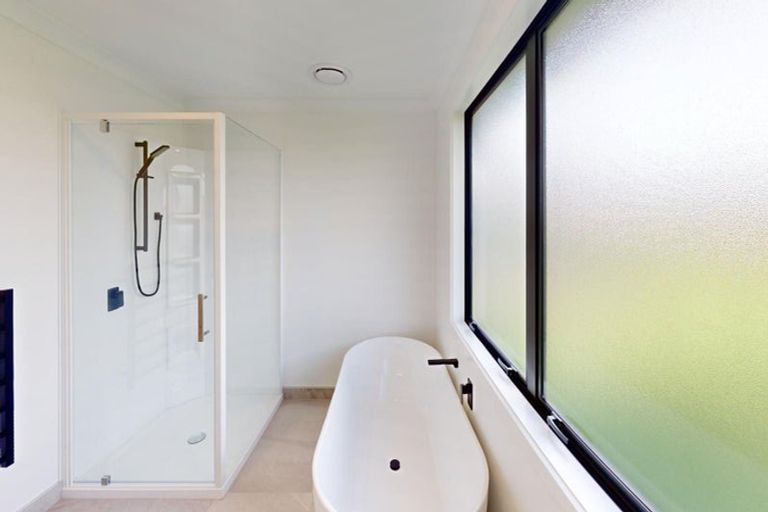 Photo of property in 132 Kingsdale Park Drive, Aokautere, Palmerston North, 4471