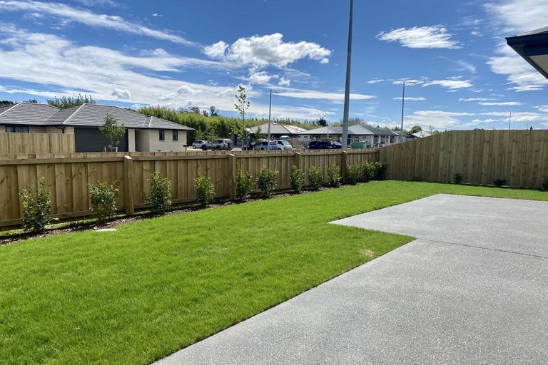 Photo of property in 8 Saddlers Lane, Yaldhurst, Christchurch, 8042