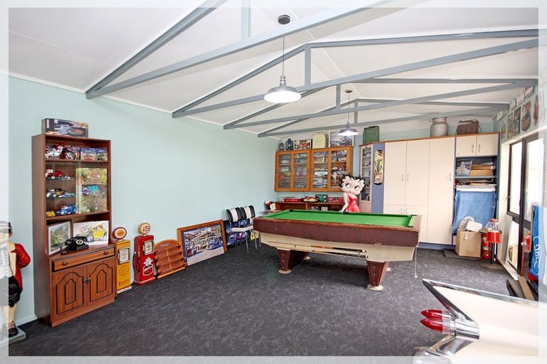 Photo of property in 131 Palmer Road, Foxton Beach, Foxton, 4891