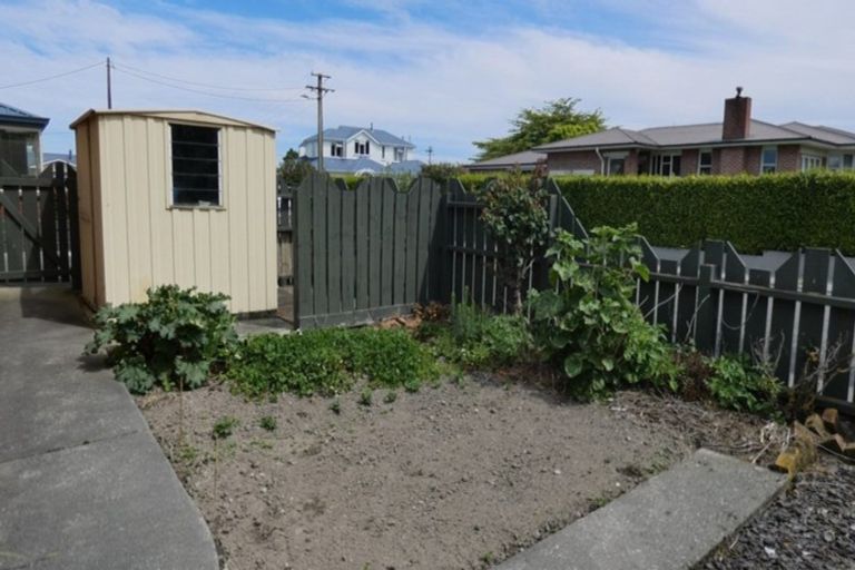 Photo of property in 18 Canning Street, Gore, 9710