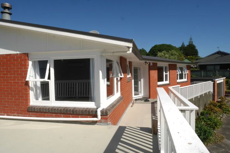 Photo of property in 6 Rosetta Road, Raumati South, Paraparaumu, 5032