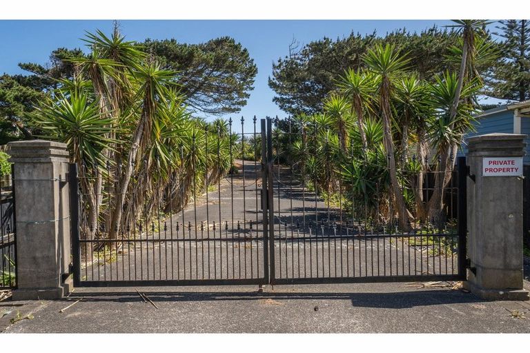 Photo of property in 11d Centreway Road, Port Waikato, 2695