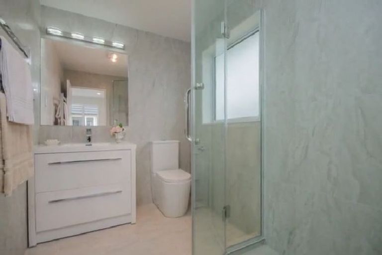 Photo of property in 15 Camp X Place, Whenuapai, Auckland, 0618