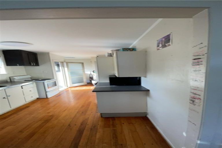 Photo of property in 23 Hywell Place, Manurewa, Auckland, 2102