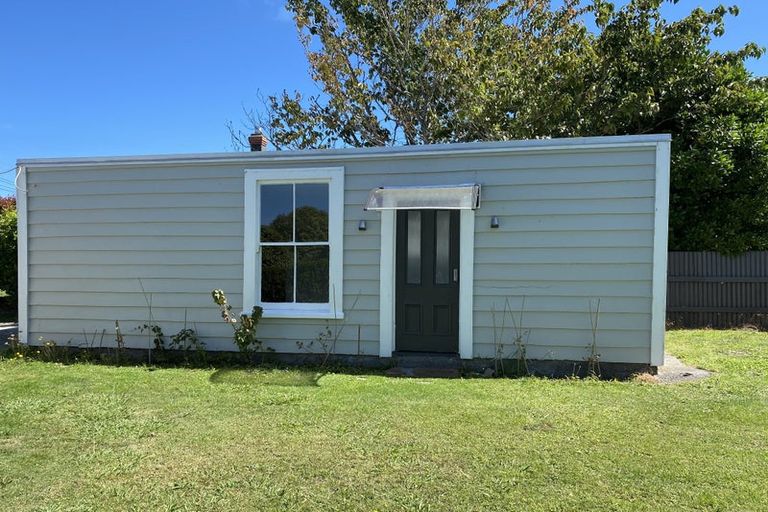 Photo of property in 2 Brassey Street, Waverley, 4510