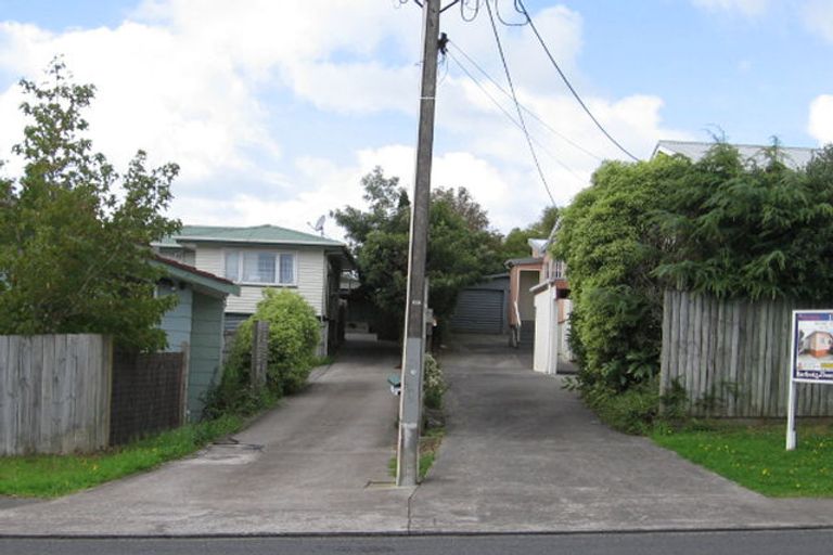 Photo of property in 1/163 Rathgar Road, Henderson, Auckland, 0610