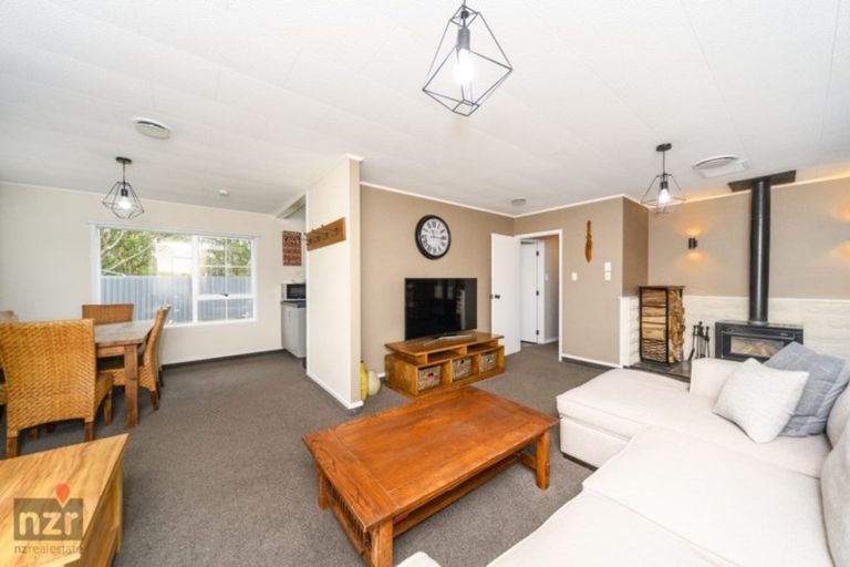 Photo of property in 32 Ferndale Place, Feilding, 4702