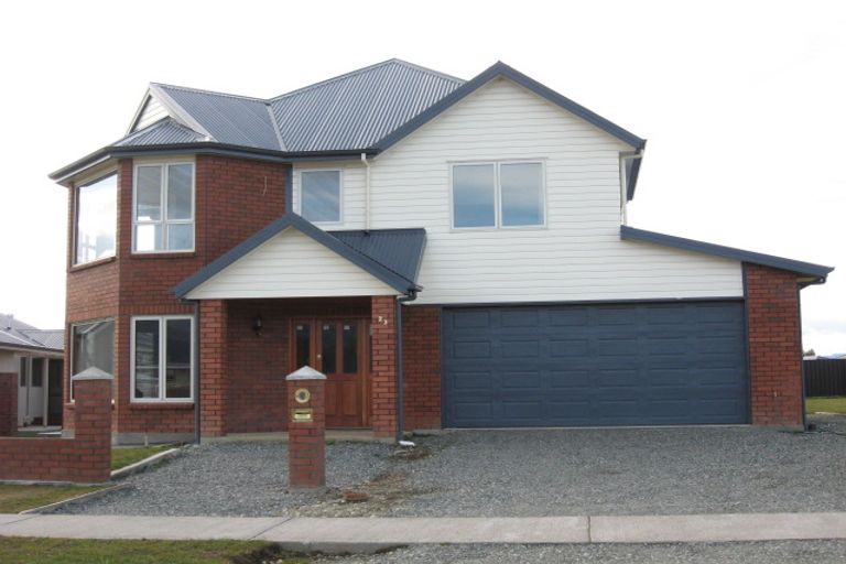 Photo of property in 23 Lawson Burrows Crescent, Te Anau, 9600